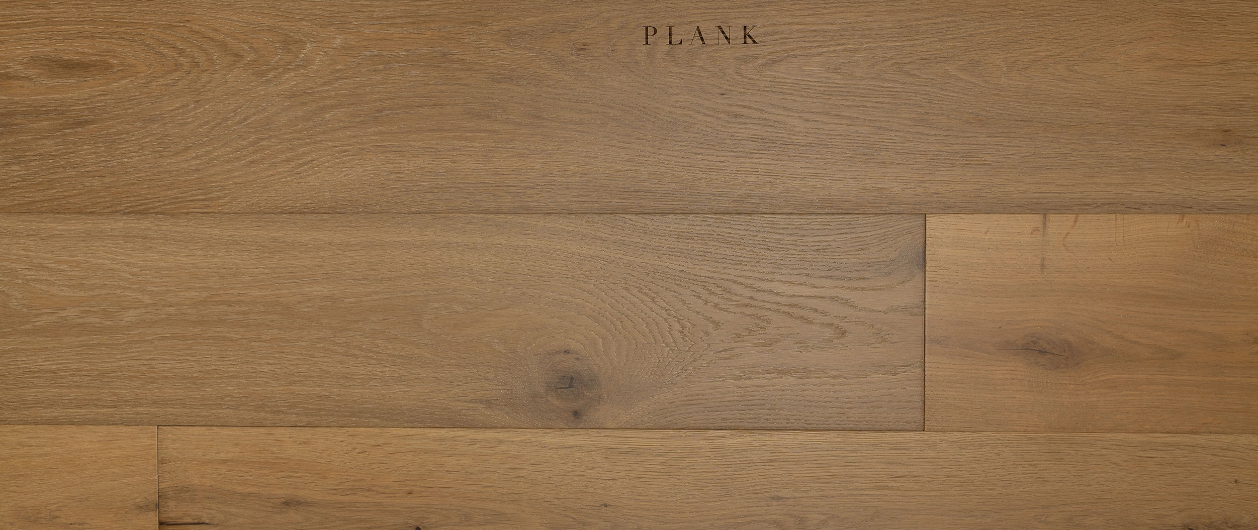 Calabasas best wood plank company by Plank Hardwoods. Wood Sales and interior designer shopping gallery in Agoura Hills California. Chestnut brown colored hardwood flooring in Agoura Hills